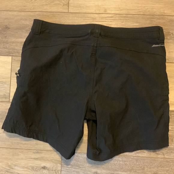 Eddie Bauer Women's Black Shorts. Size 10. - Picture 4 of 4